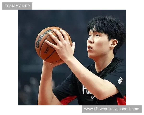 杨瀚森未登场 艾顿29+10 湖人BIG3全歇击败开拓者，杨瀚森篮球